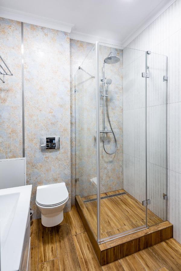 Romari Площа Катедральна 8 Apartment Lviv Exterior photo